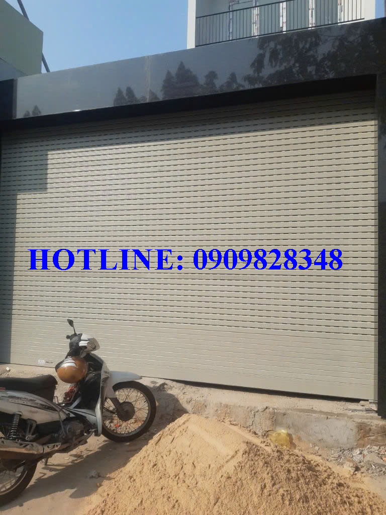 Báo giá dịch vụ cửa cuốn quận 1 rẻ nhất 2025 đa dạng mẫu mã